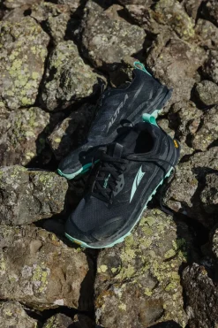 Altra Womens Lone Peak 9+ Trail Shoes - Teal-Black Outlet