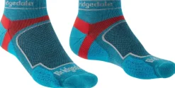 Bridgedale Mens TRAIL RUN Ultralight T2 Coolmax Sport Low Socks - Blue New