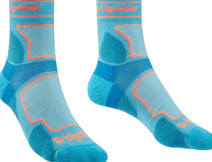 Bridgedale Womens Trail Run Ultralight T2 Coolmax Sport 3/4 Crew Socks - Blue New