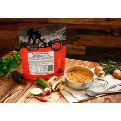 Expedition Foods Beef Stroganoff with Rice - 800kcal Hot