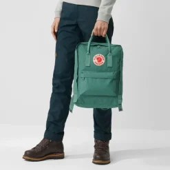Fjallraven Kanken Backpack - Blackberry Best