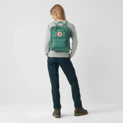 Fjallraven Kanken Backpack - Blackberry Best