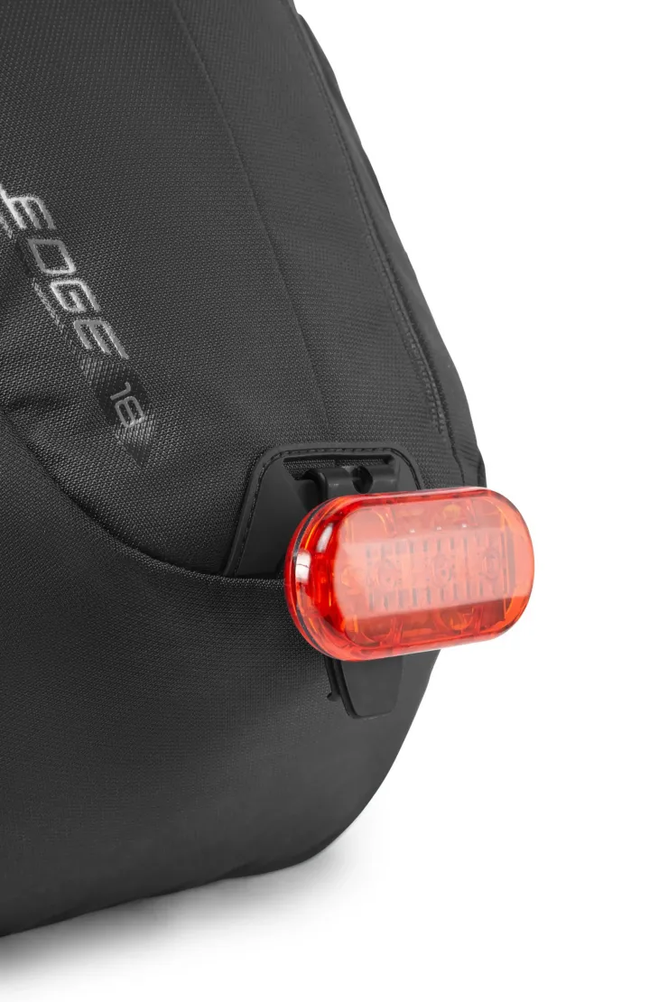 Lowe Alpine Edge 18 Rucksack - Black Clearance