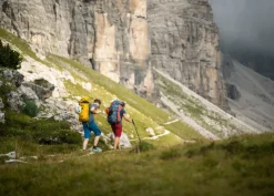 Mountain Equipment Womens Comici Shorts - Ombre Blue Hot