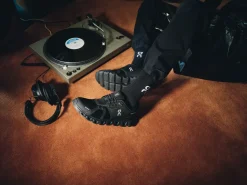 On Mens Cloud 6 Shoes - Black-Black Fashion