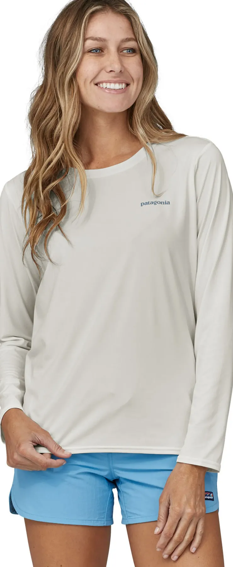Patagonia Womens Long Sleeved Cap Cool Daily Graphic Shirt - Waters - Boardshort Logo Light Plume Grey-White Online