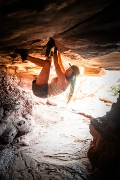 Rab Womens Rivelin Tank - Pebble Online