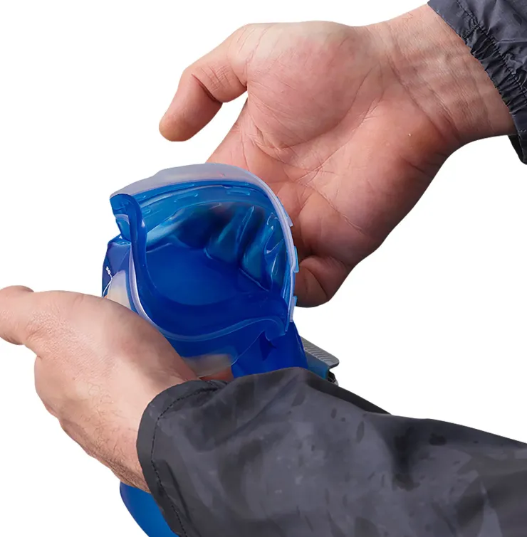 Salomon Soft Reservoir - 1.5L - Clear Blue Sale
