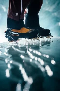 Scarpa Mens Phantom Tech HD Boots - Black-Bright Orange Clearance