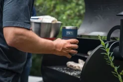 Yeti Rambler 20oz Stackable Cup - Navy Online