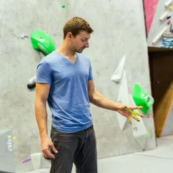 YY Vertical Alien Warm-Up Accessory - Green Easy Hot